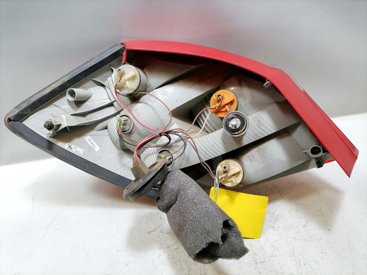 Skoda Fabia 2 5J original Rücklicht Rückleuchte Heckleuchte rechts BJ13 Skoda Fabia 2 5J original Rücklicht Rückleuchte Heckleuchte rechts BJ13